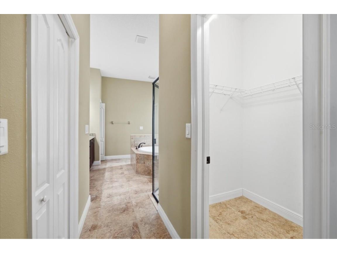 3017 Via Siena Street Plant City FL 33566 TB8452683 image25