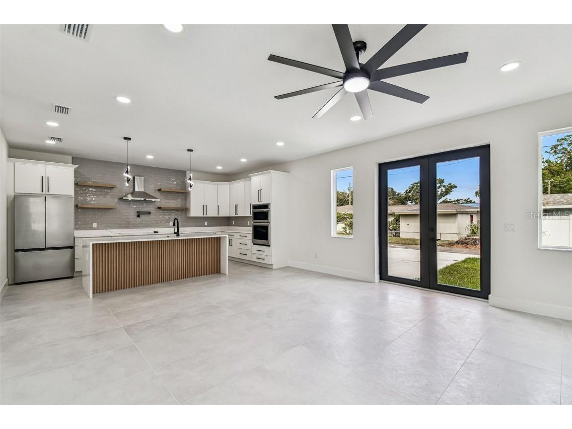 3017 W Spruce Street Tampa FL 33607 TB8443901 image12