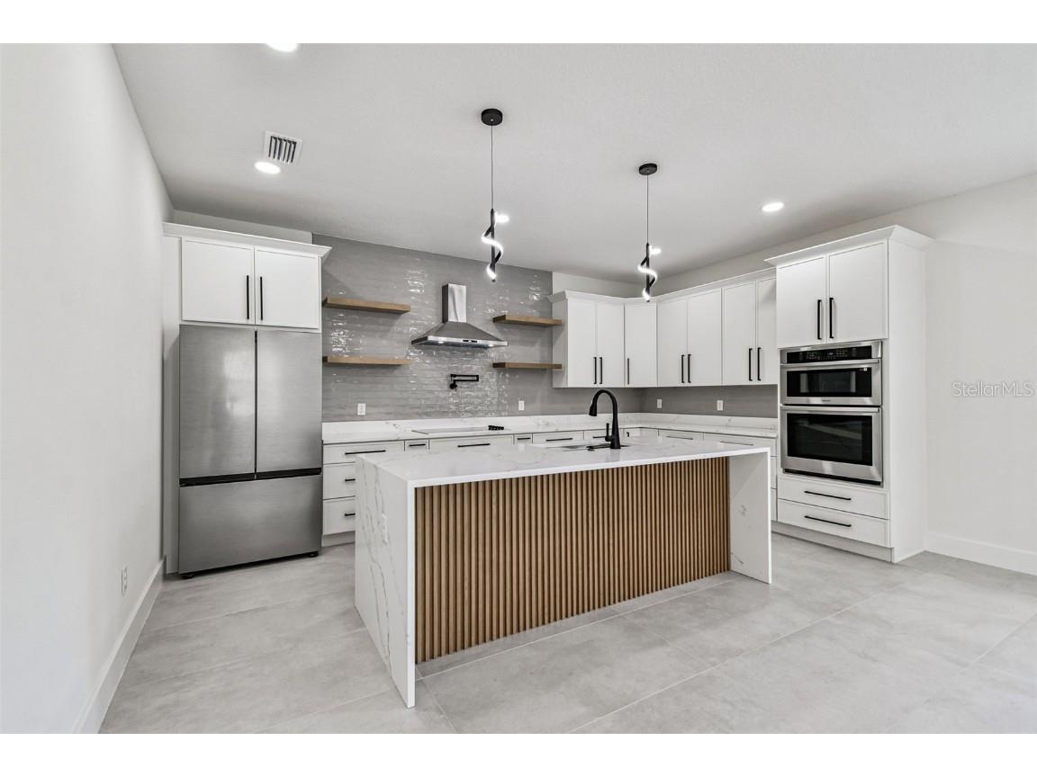 3017 W Spruce Street Tampa FL 33607 TB8443901 image13