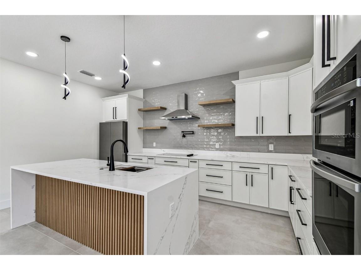 3017 W Spruce Street Tampa FL 33607 TB8443901 image14