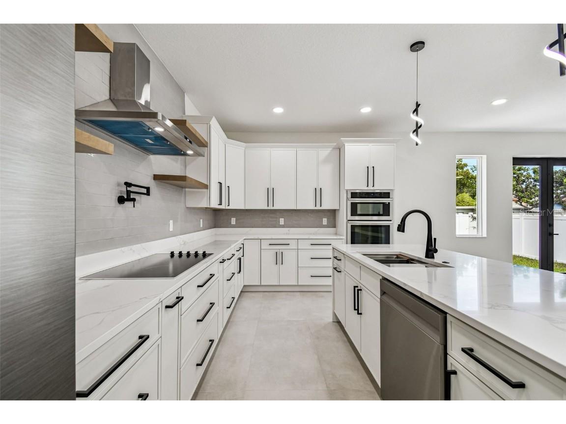 3017 W Spruce Street Tampa FL 33607 TB8443901 image16