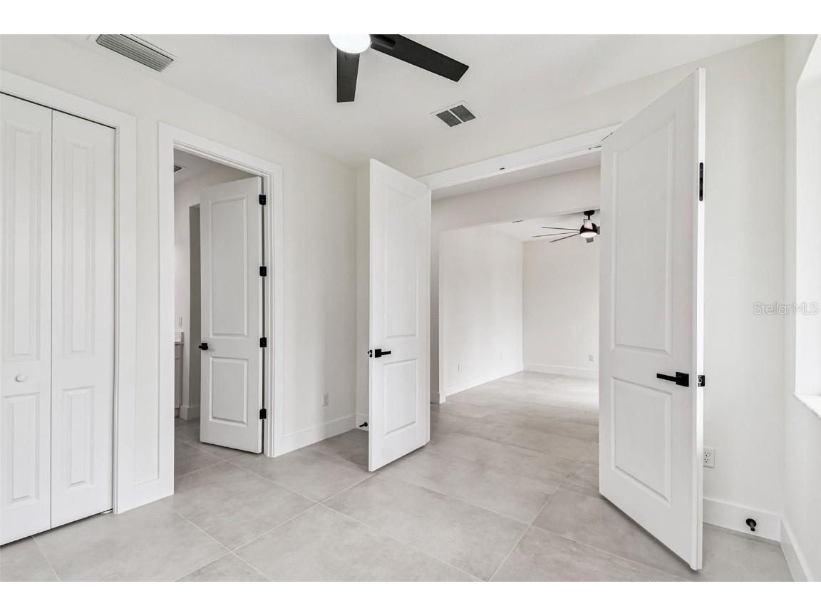 3017 W Spruce Street Tampa FL 33607 TB8443901 image8