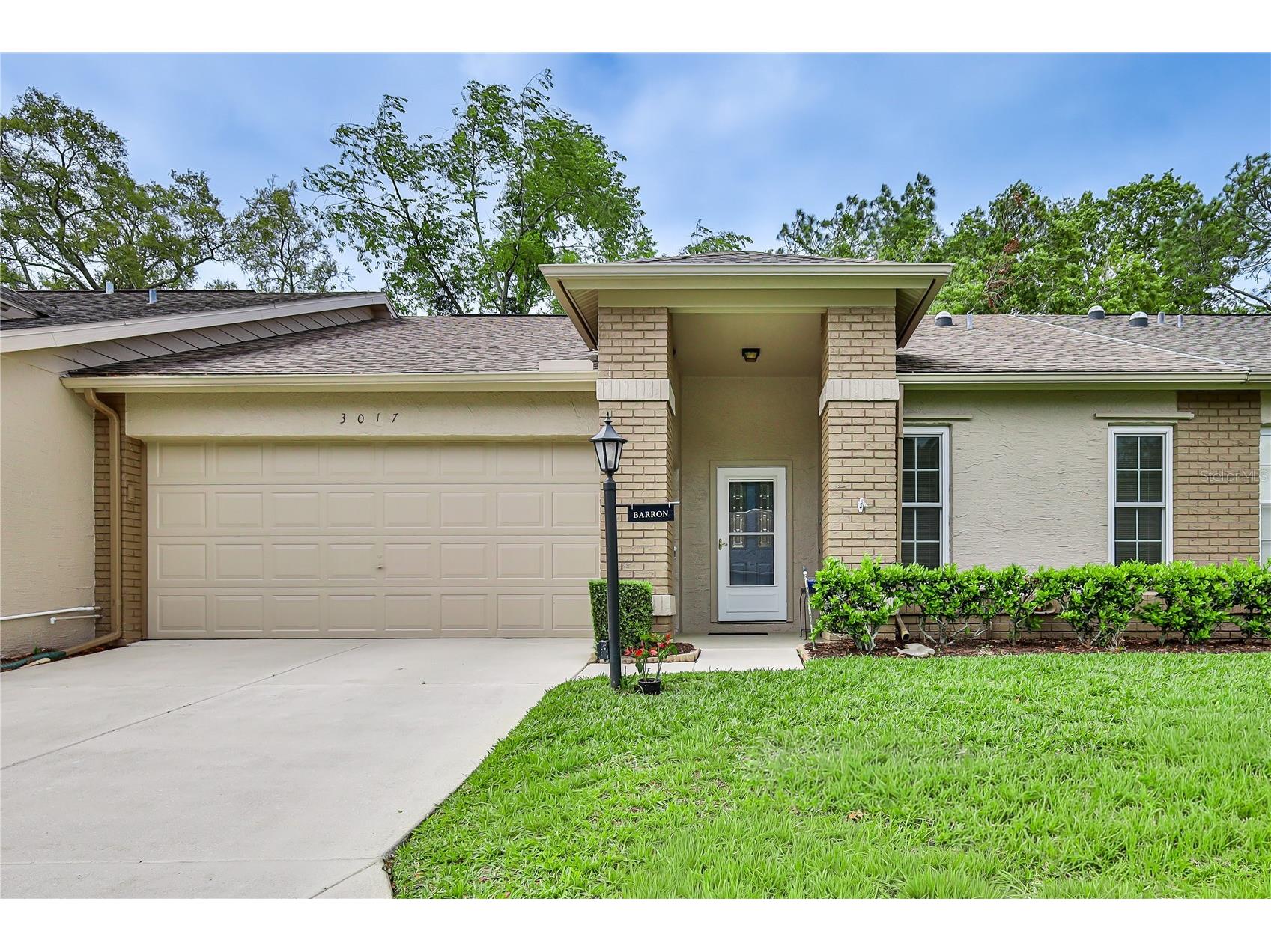 3017 Whispering Pines Court Spring Hill FL 34606 W7884697 image1