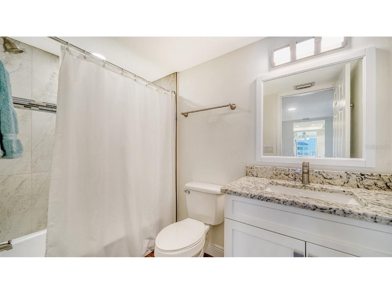 3017 Willow Green #18 Sarasota FL 34235 A4616056 image11