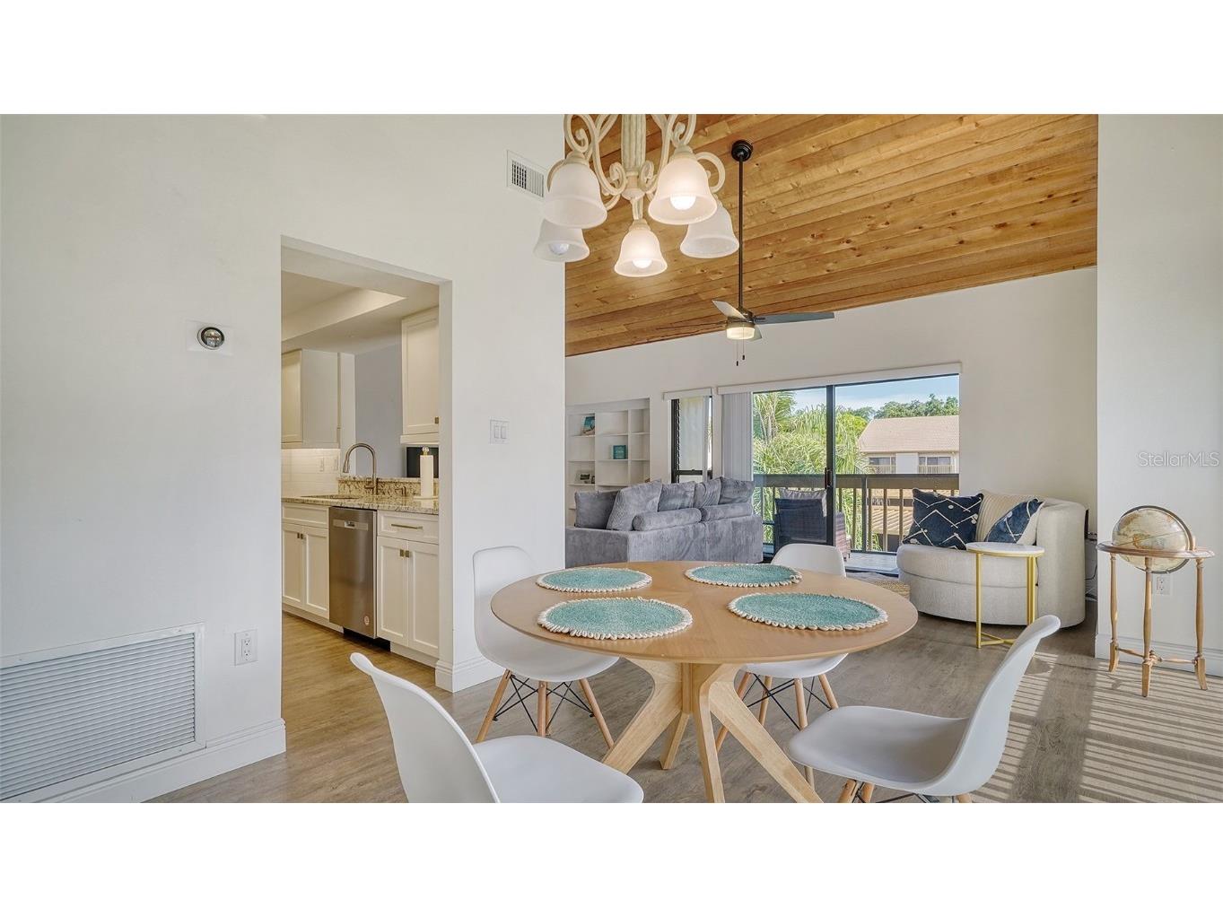 3017 Willow Green #18 Sarasota FL 34235 A4616056 image15