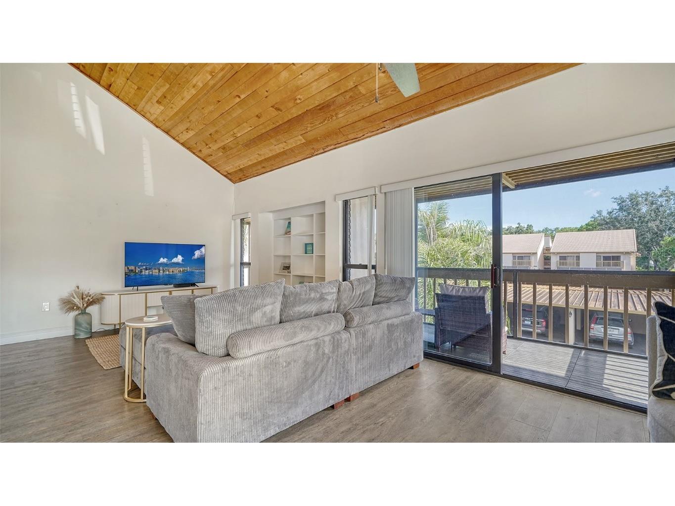 3017 Willow Green #18 Sarasota FL 34235 A4616056 image16