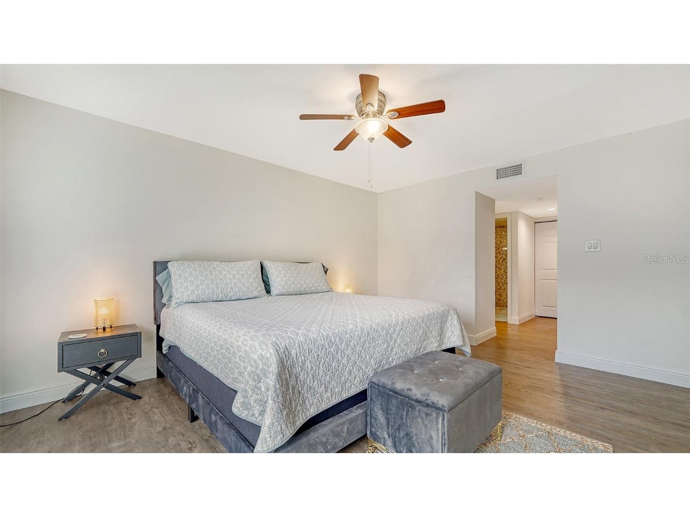 3017 Willow Green #18 Sarasota FL 34235 A4616056 image32