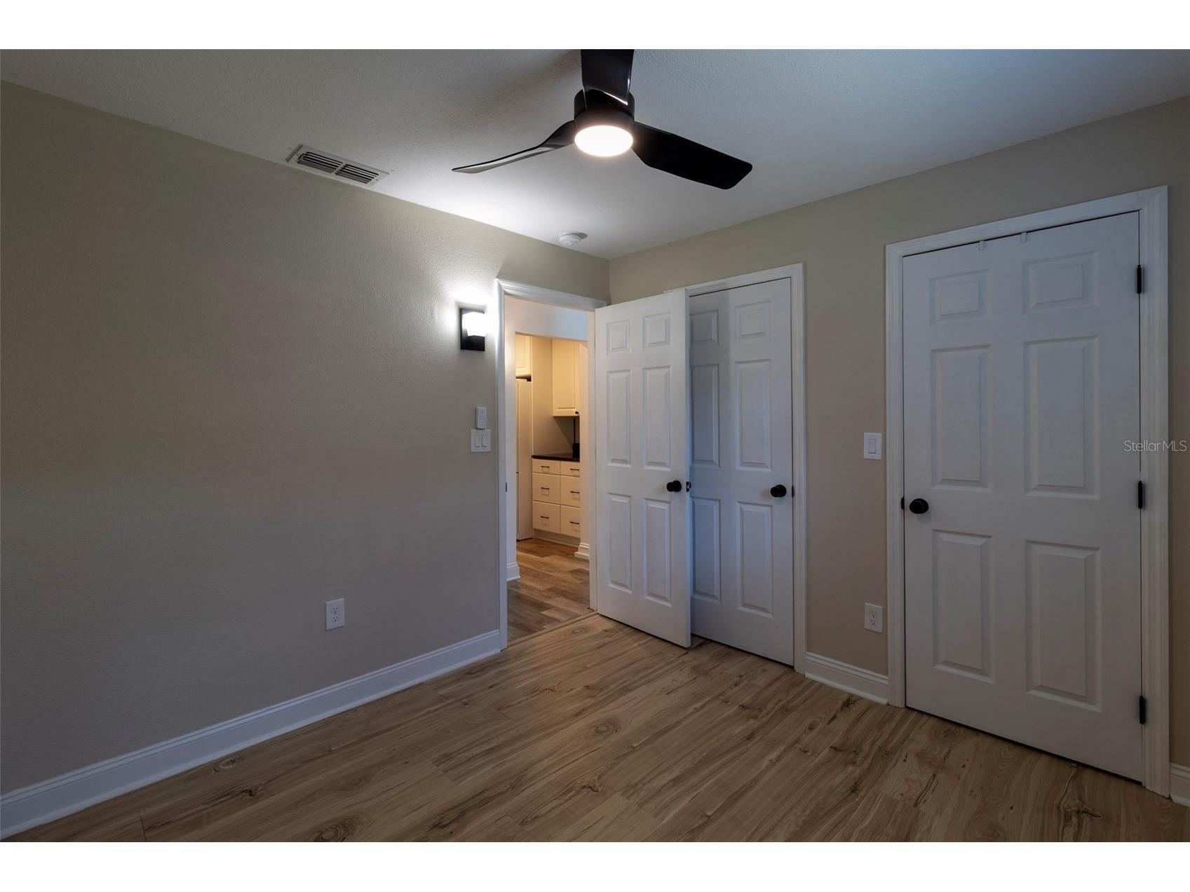 3018 19th Place Largo FL 33774 TB8528461 image13