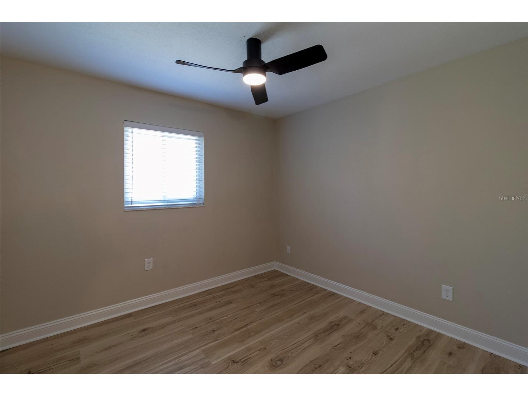 3018 19th Place Largo FL 33774 TB8528461 image14