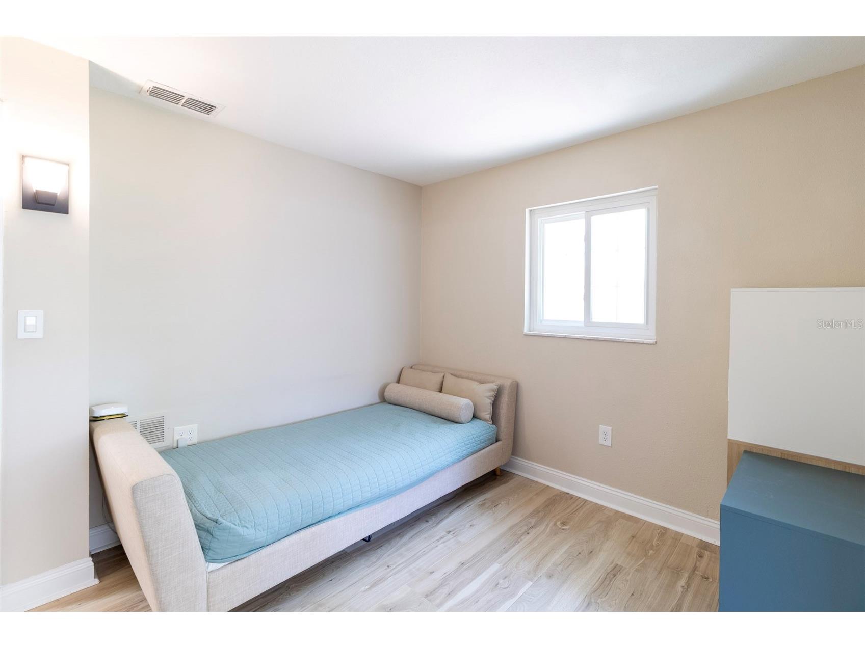 3018 19th Place Largo FL 33774 TB8528461 image19