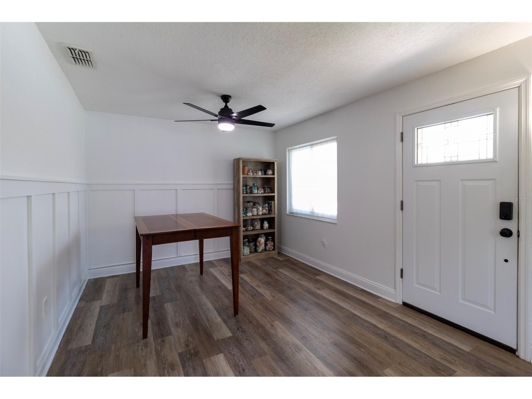 3018 19th Place Largo FL 33774 TB8528461 image6