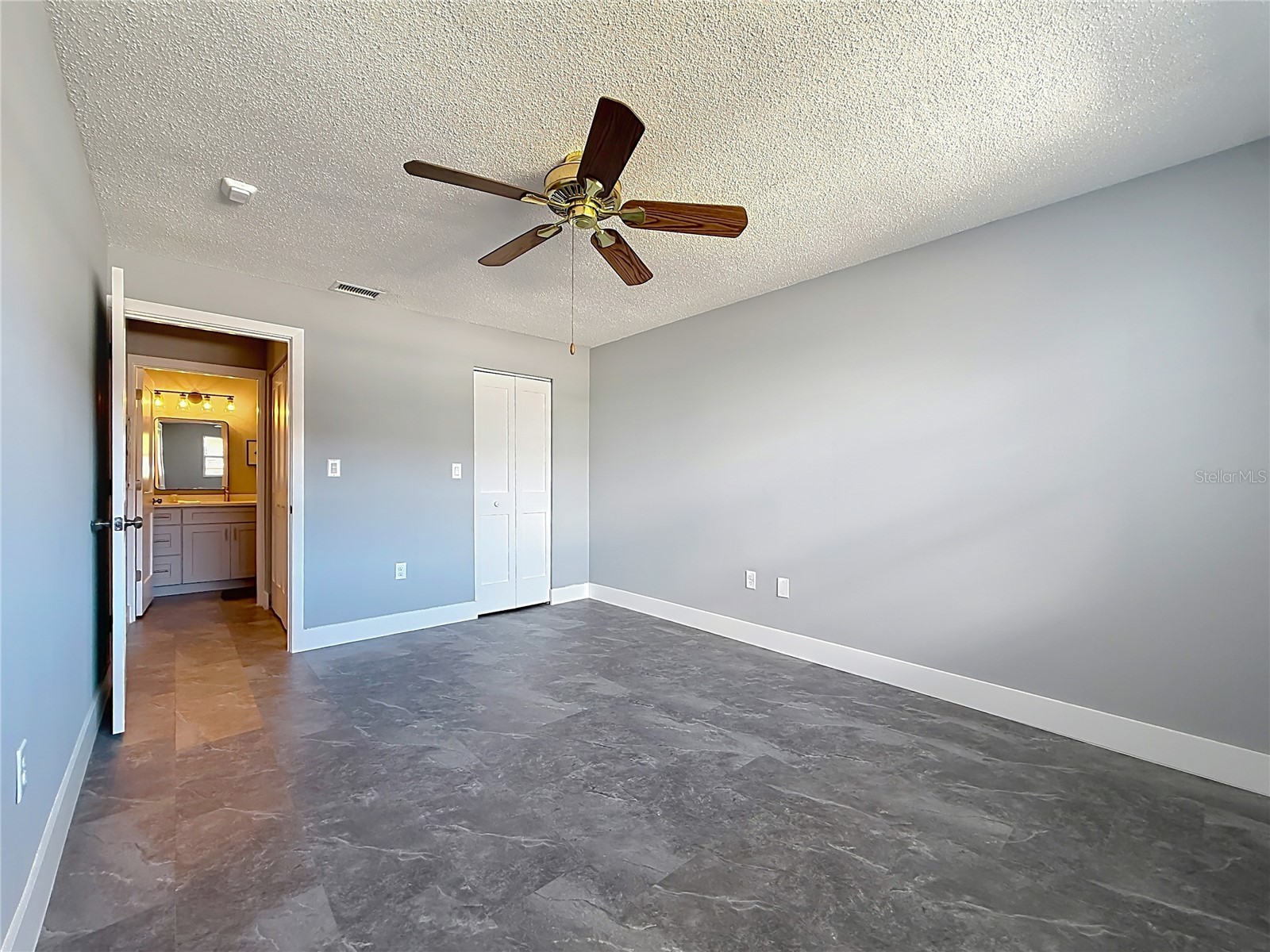 3018 59th Street S #102 Gulfport FL 33707 - BOCA CIEGA BA TB8515626 image28