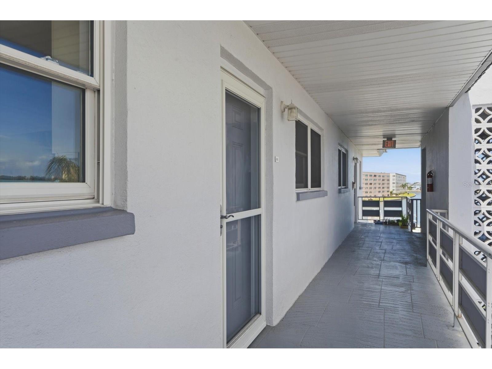 3018 59th Street S #414 Gulfport FL 33707 - BOCA CIEGA BAY TB8512125 image4