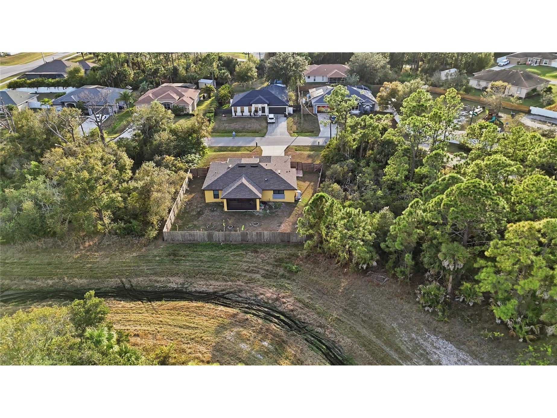 3018 Barry Road North Port FL 34286 C7520858 image33