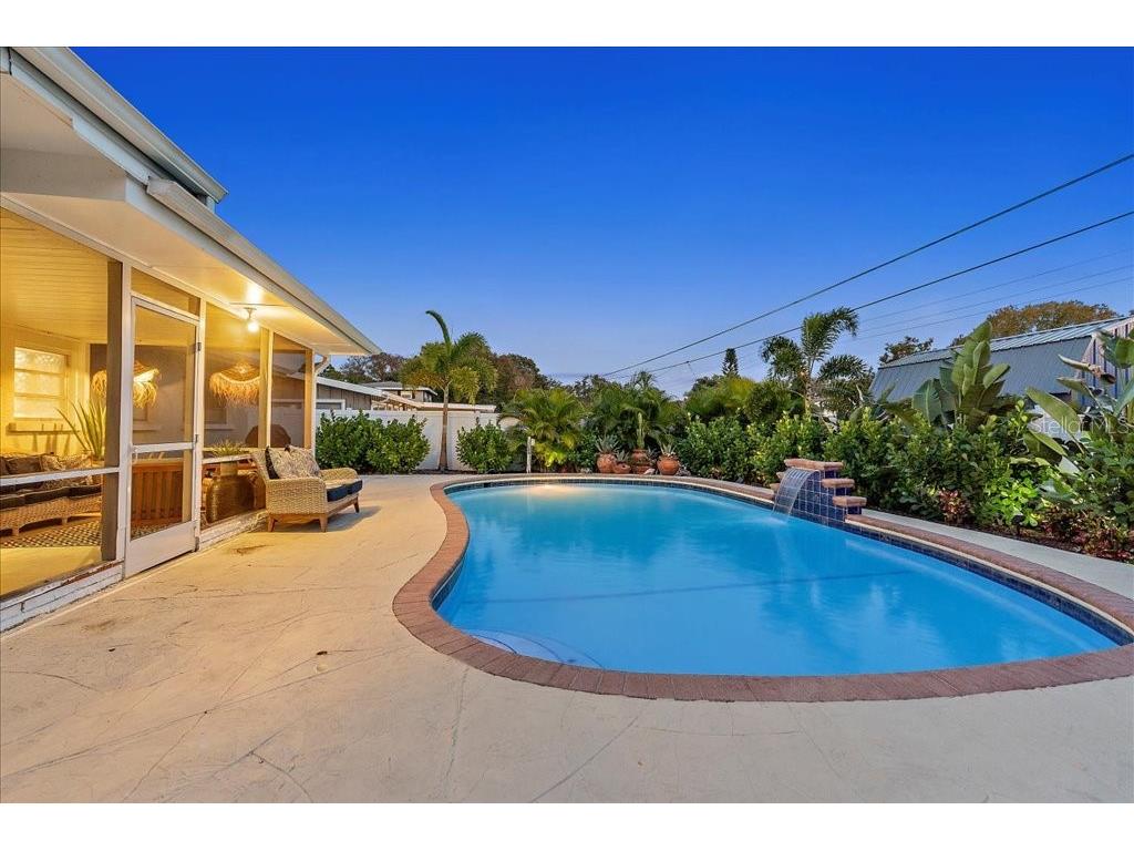 3018 Browning Street Sarasota FL 34237 A4684131 image39