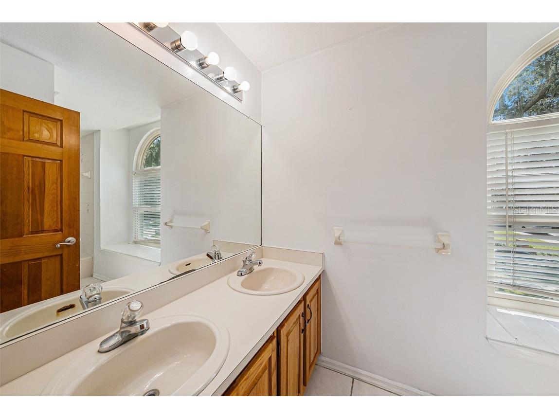 3018 Colonial Ridge Drive Brandon FL 33511 TB8409887 image25