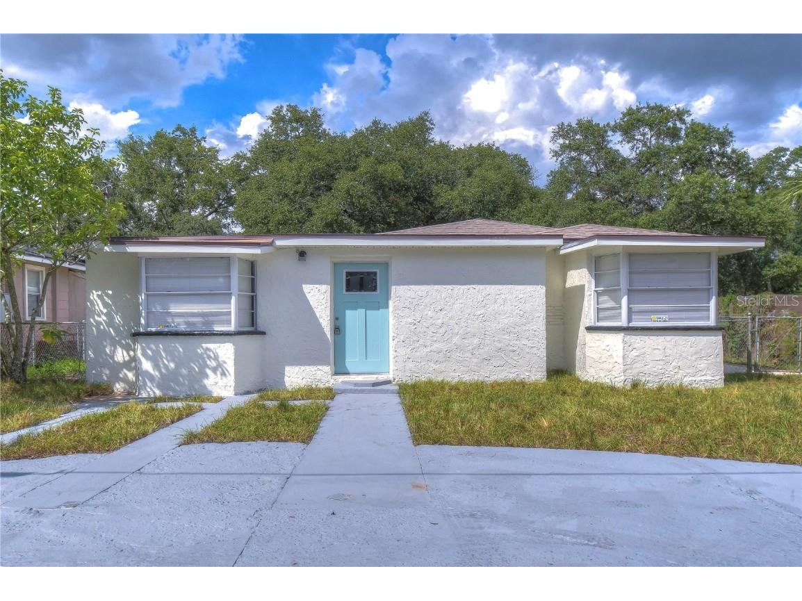 3018 E Powhatan Avenue Tampa FL 33610 T3473131 image1