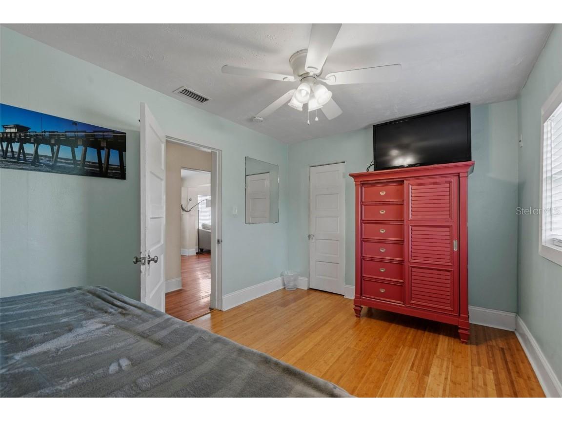 3018 Gulf Drive Holmes Beach FL 34217 A4651692 image19