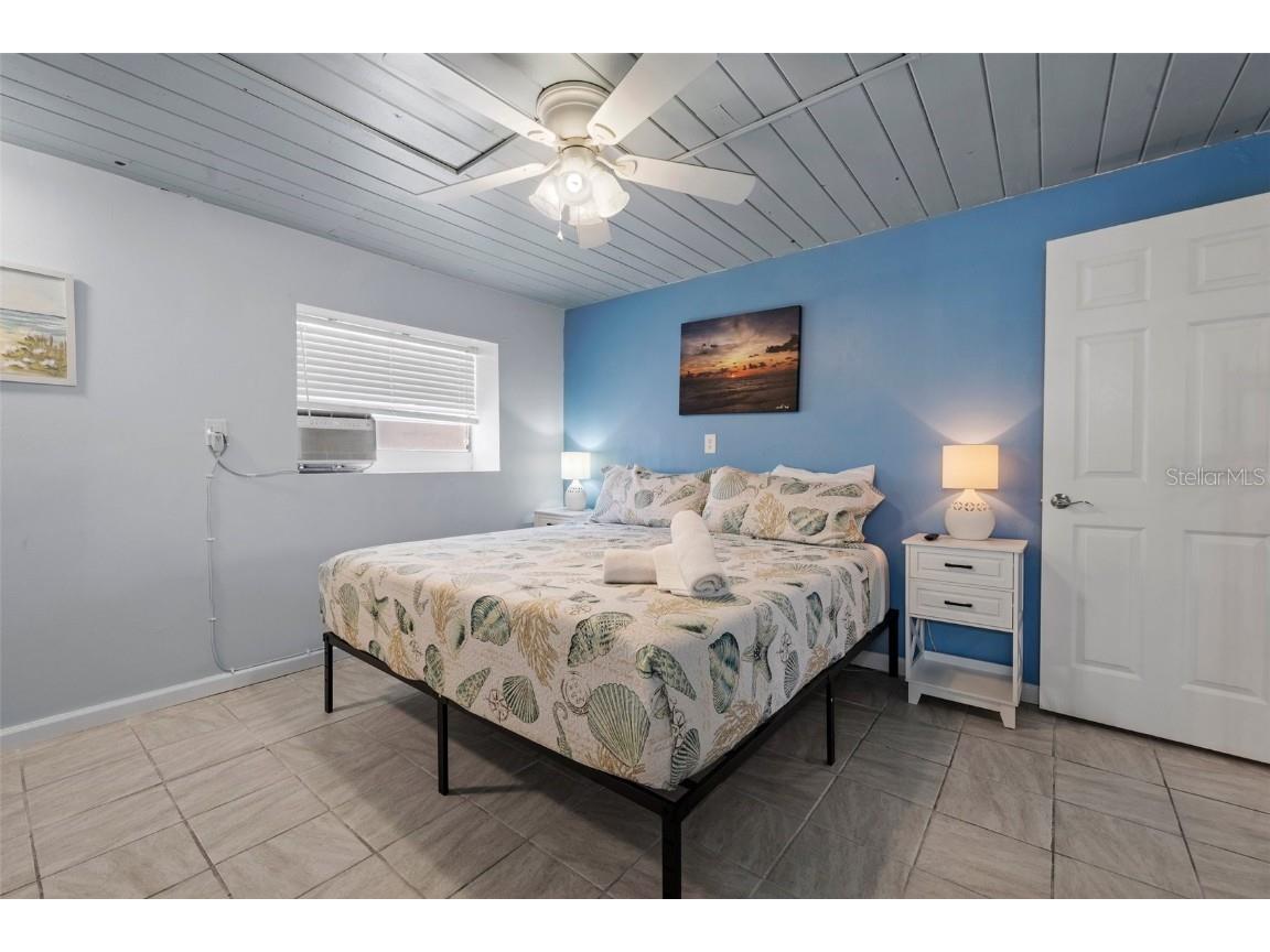 3018 Gulf Drive Holmes Beach FL 34217 A4651692 image26