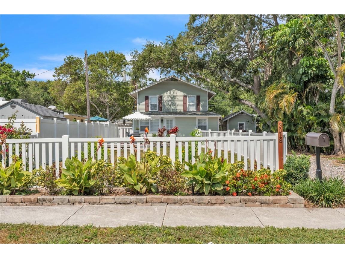 3018 Jackson Street N Saint Petersburg FL 33704 TB8451913 image1