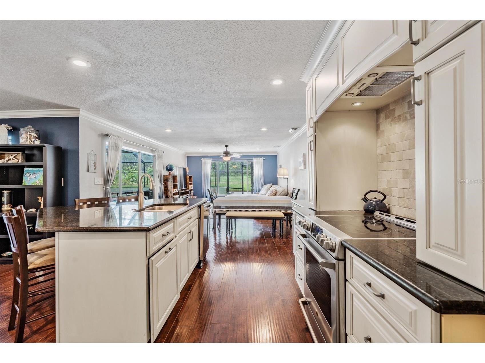 3018 Prestige Drive Clearwater FL 33759 TB8493228 image4