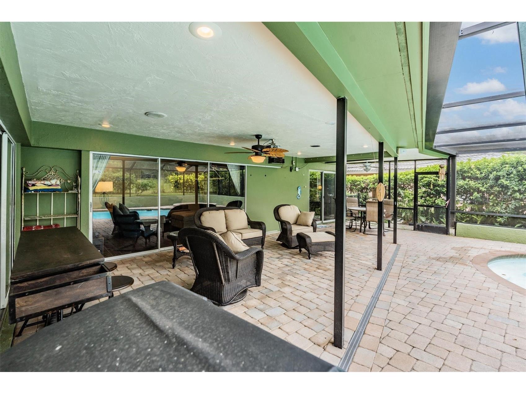 3018 Prestige Drive Clearwater FL 33759 TB8493228 image43
