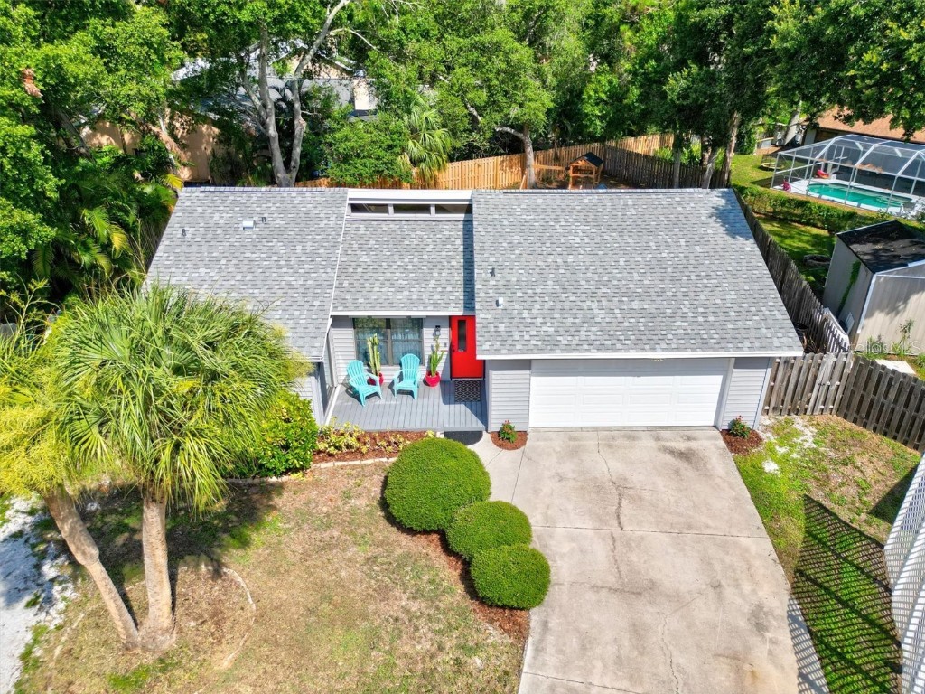 3018 Woodpine Lane Sarasota FL 34231 A4577690 image1
