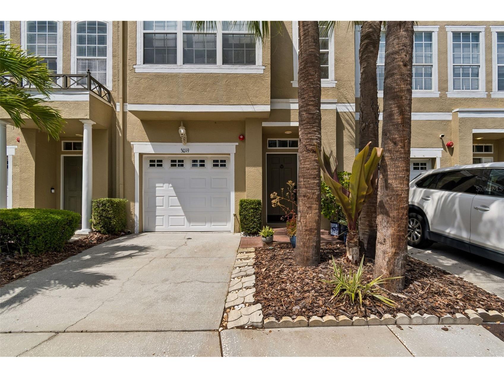 3019 Bayshore Pointe Drive Tampa FL 33611 TB8497661 image2