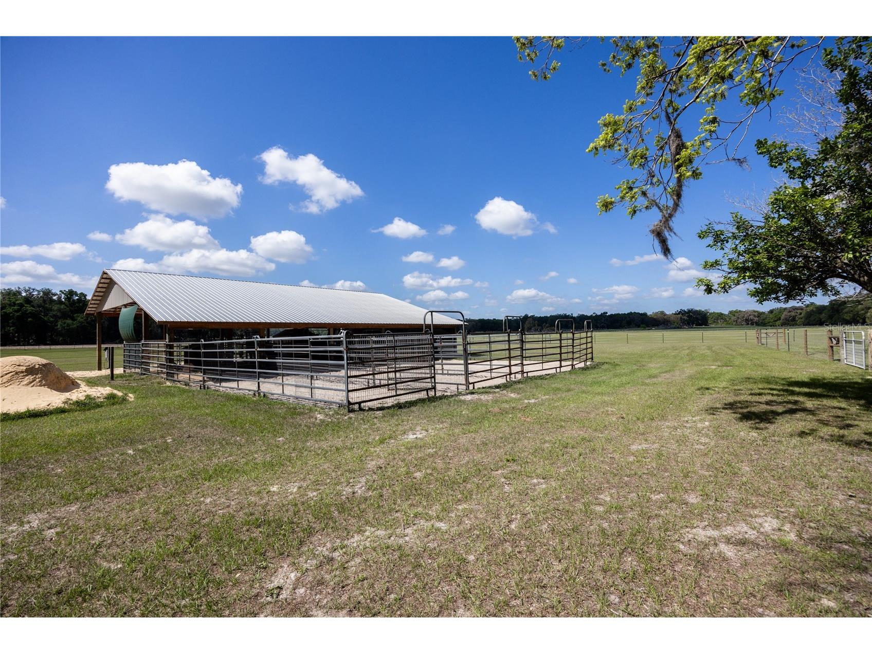 3019 SE 90th Avenue Newberry FL 32669 GC539328 image40