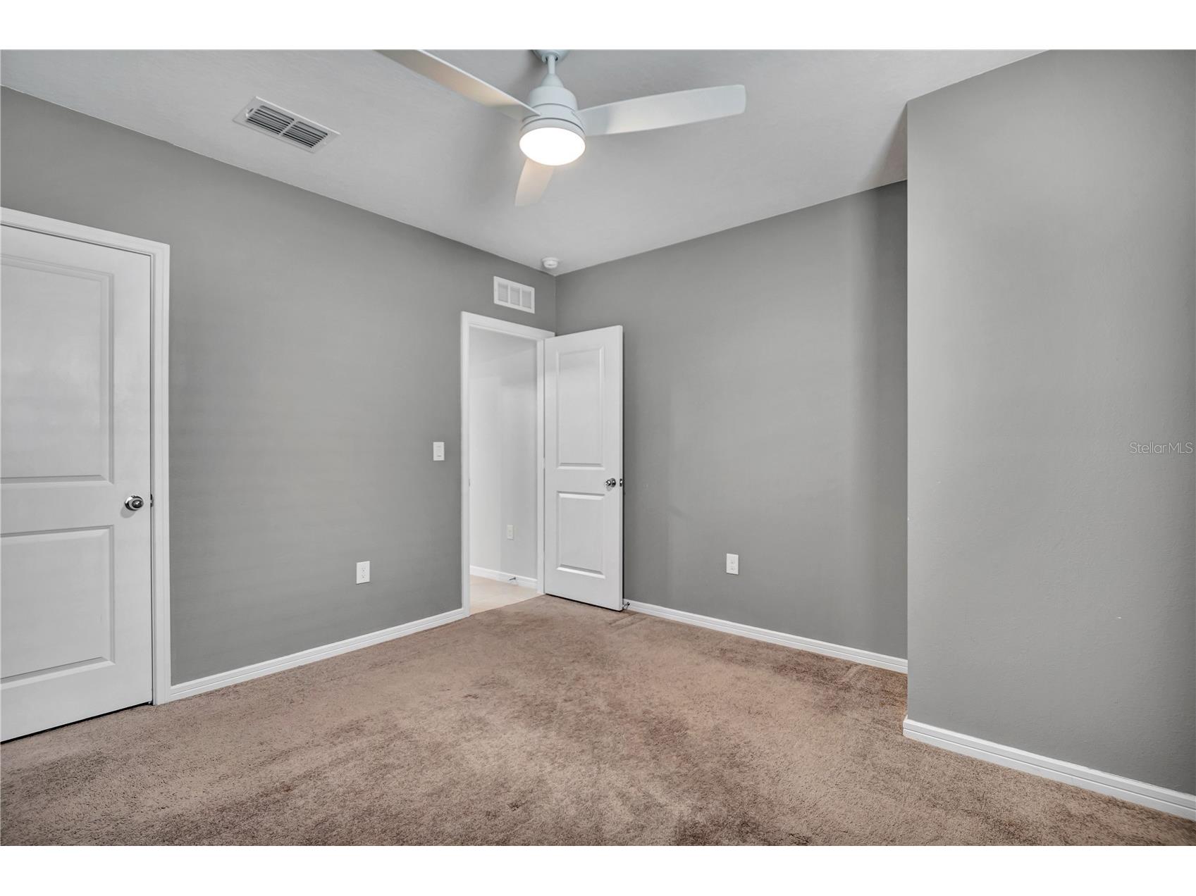 30191 Skylark Drive Wesley Chapel FL 33545 TB8490751 image11