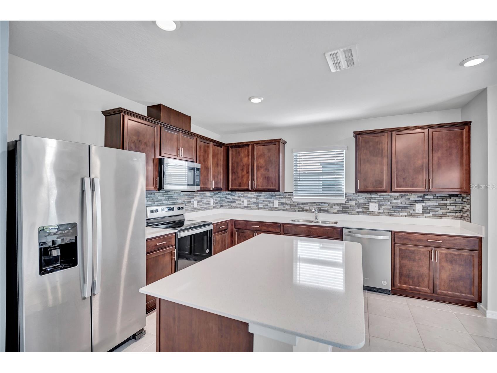 30191 Skylark Drive Wesley Chapel FL 33545 TB8490751 image6