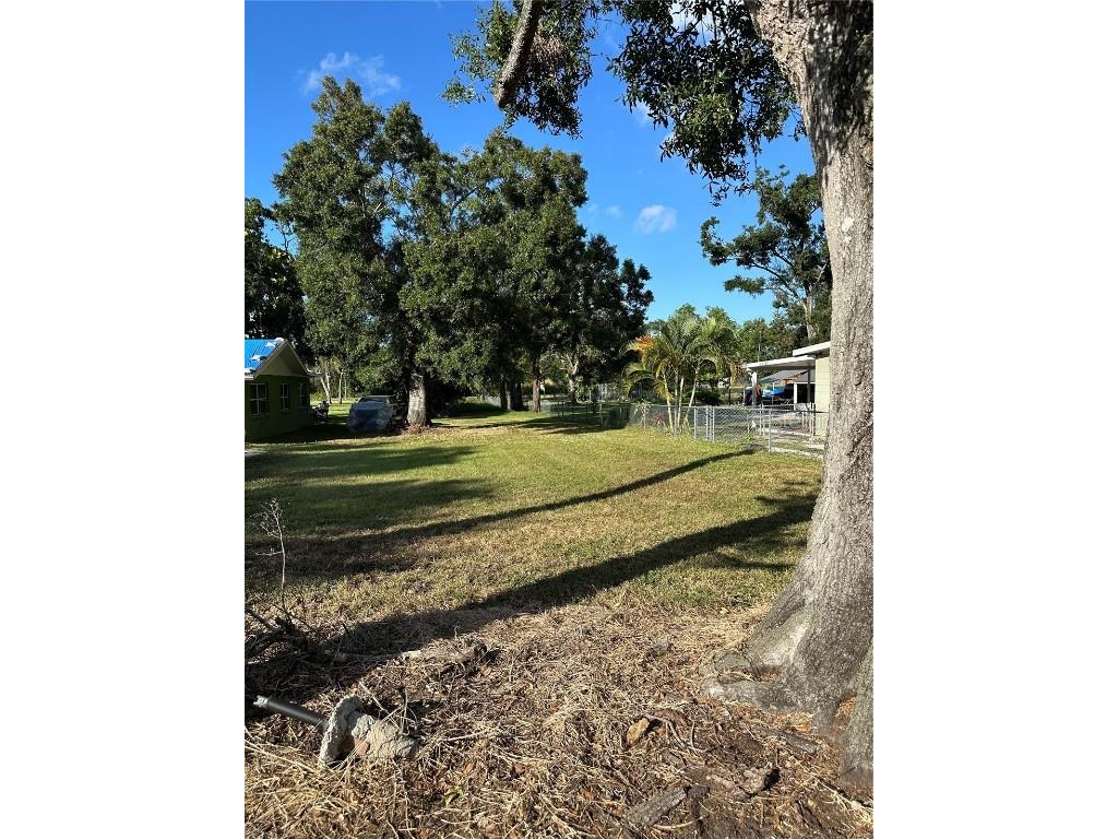 302 12th Street W Palmetto FL 34221 A4670426 image7