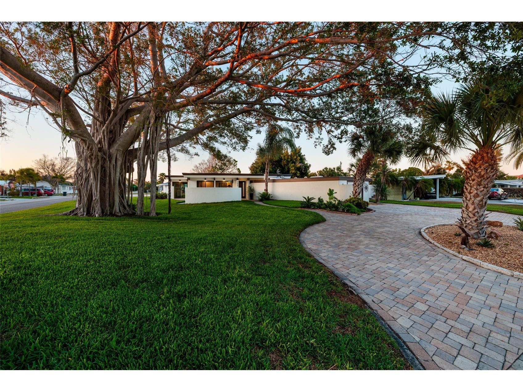 302 41st Avenue Saint Pete Beach FL 33706 TB8511008 image10