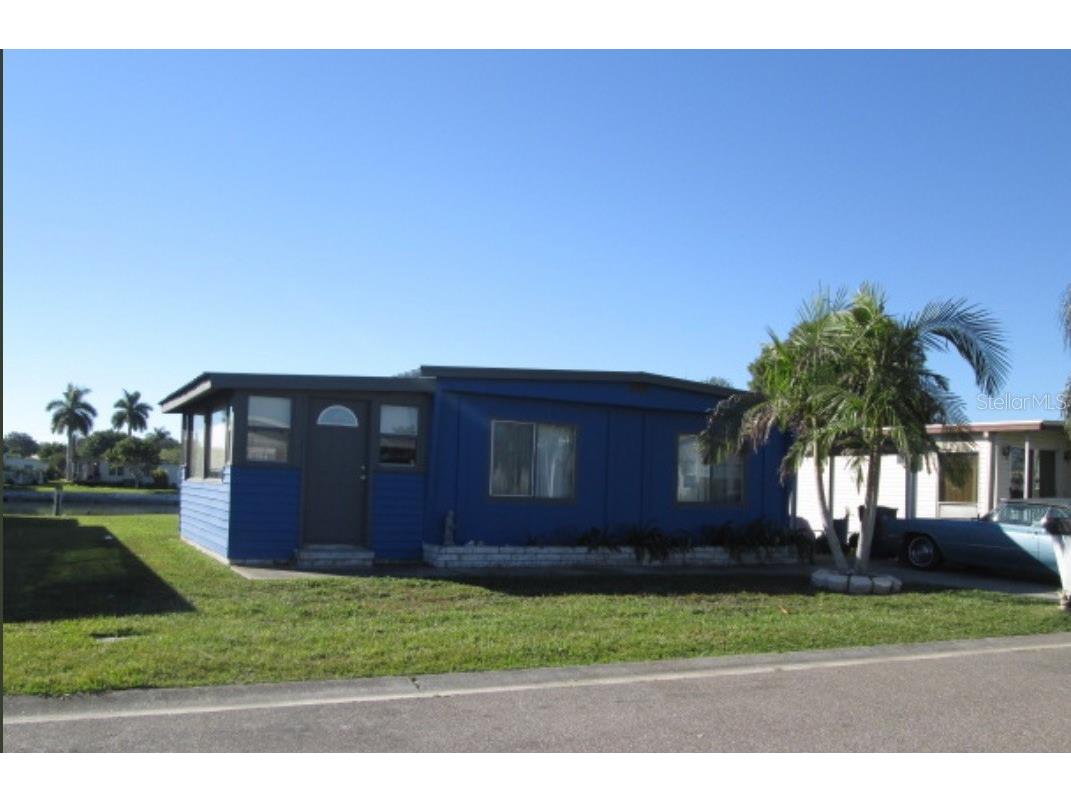 302 51st Avenue E Bradenton FL 34203 A4651036 image1