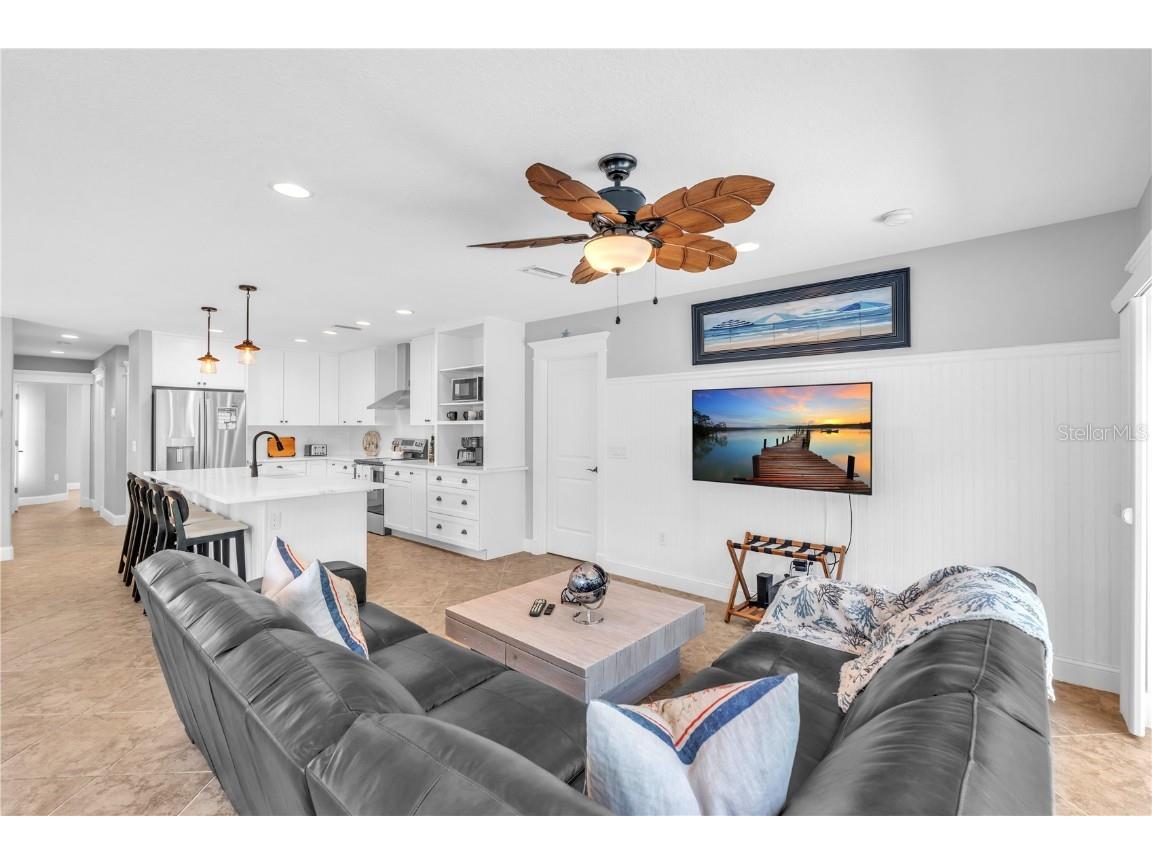 302 67th Street Holmes Beach FL 34217 A4674440 image10