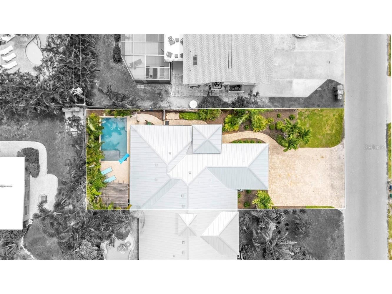 302 67th Street Holmes Beach FL 34217 A4674440 image3