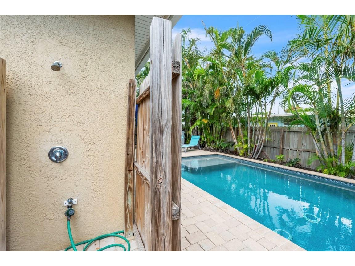 302 67th Street Holmes Beach FL 34217 A4674440 image34