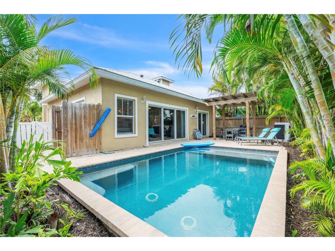 302 67th Street Holmes Beach FL 34217 A4674440 image4