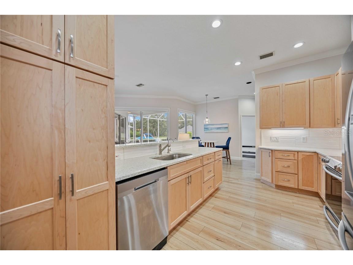 302 Americas Cup Boulevard Bradenton FL 34208 A4672357 image28