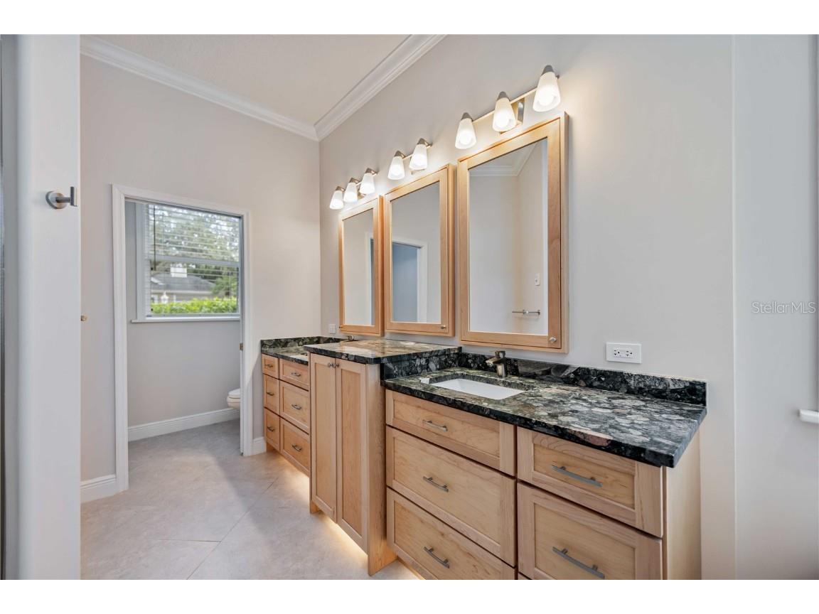 302 Americas Cup Boulevard Bradenton FL 34208 A4672357 image38