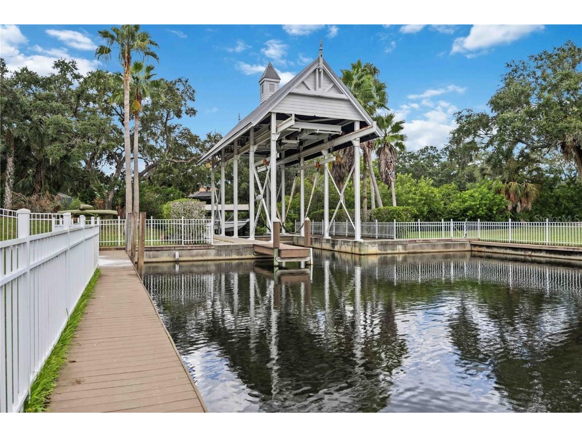 302 Americas Cup Boulevard Bradenton FL 34208 A4672357 image52