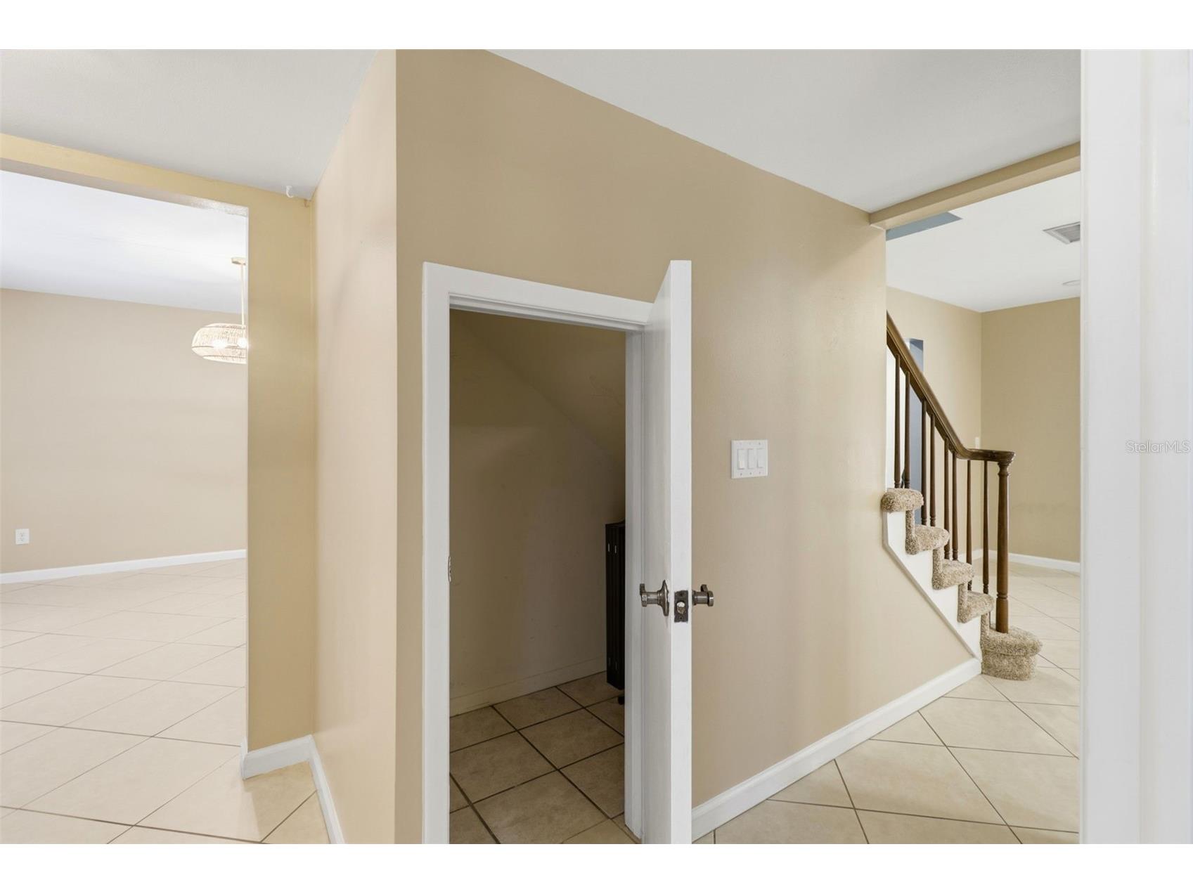 302 Bloomingfield Drive Brandon FL 33511 TB8527541 image11