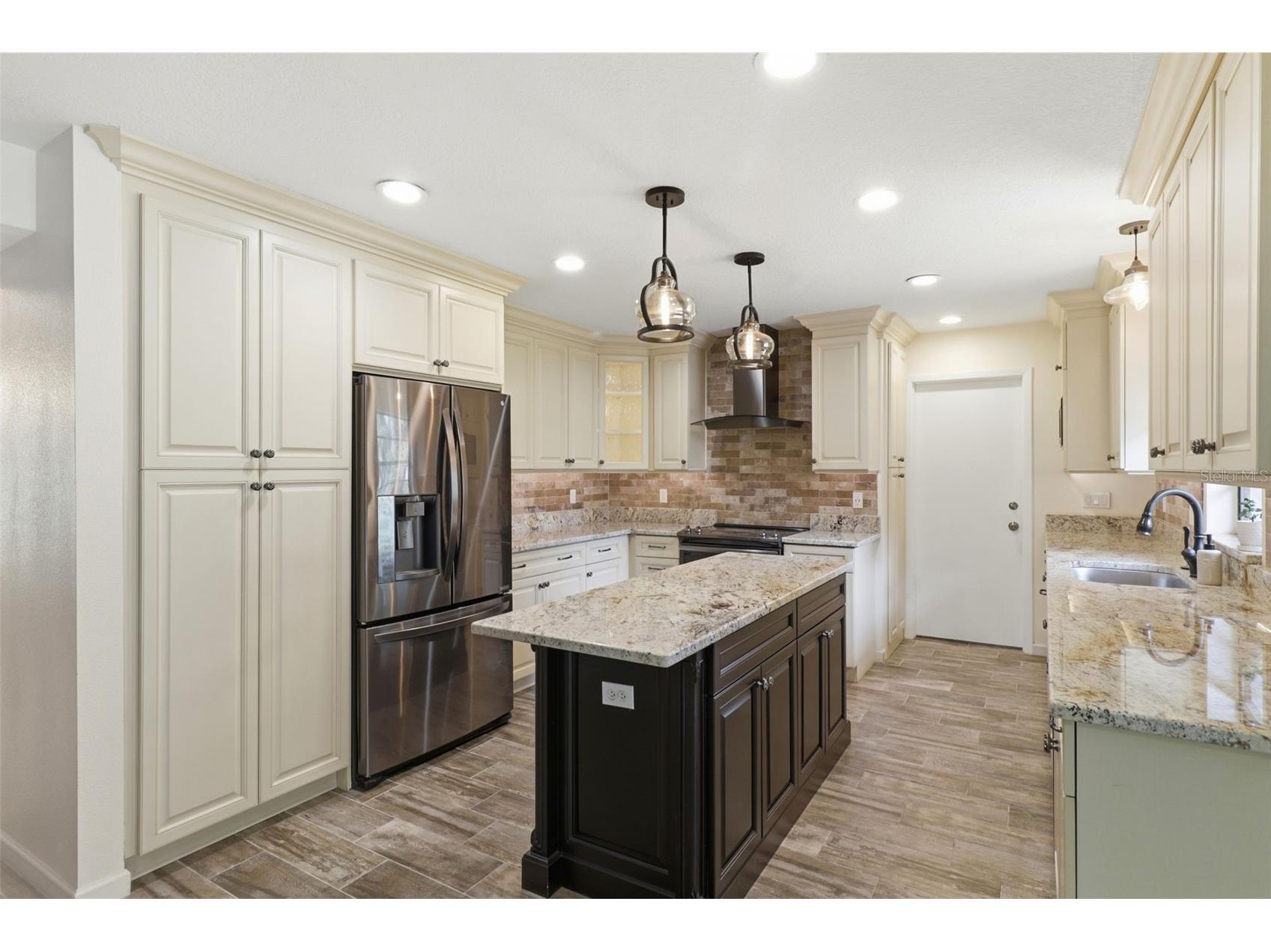 302 Bloomingfield Drive Brandon FL 33511 TB8527541 image12