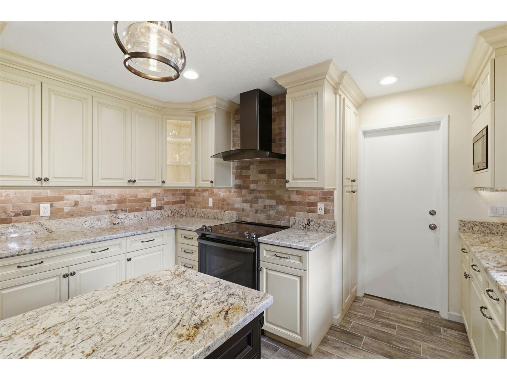 302 Bloomingfield Drive Brandon FL 33511 TB8527541 image13