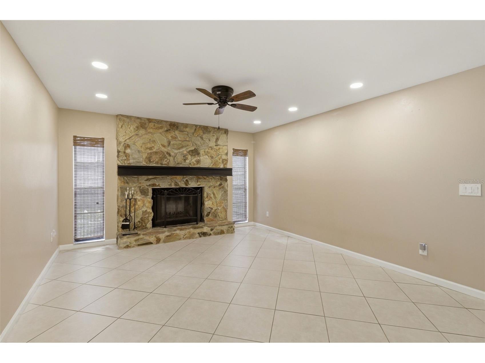 302 Bloomingfield Drive Brandon FL 33511 TB8527541 image19