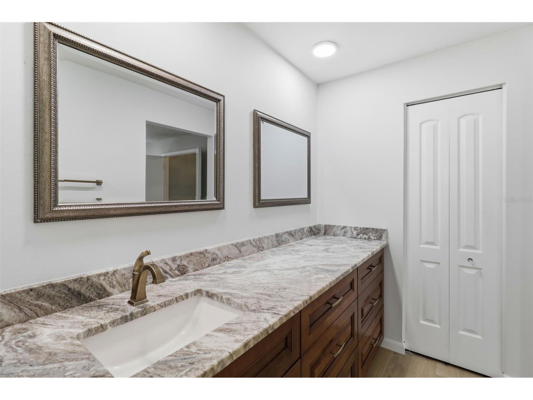 302 Bloomingfield Drive Brandon FL 33511 TB8527541 image31