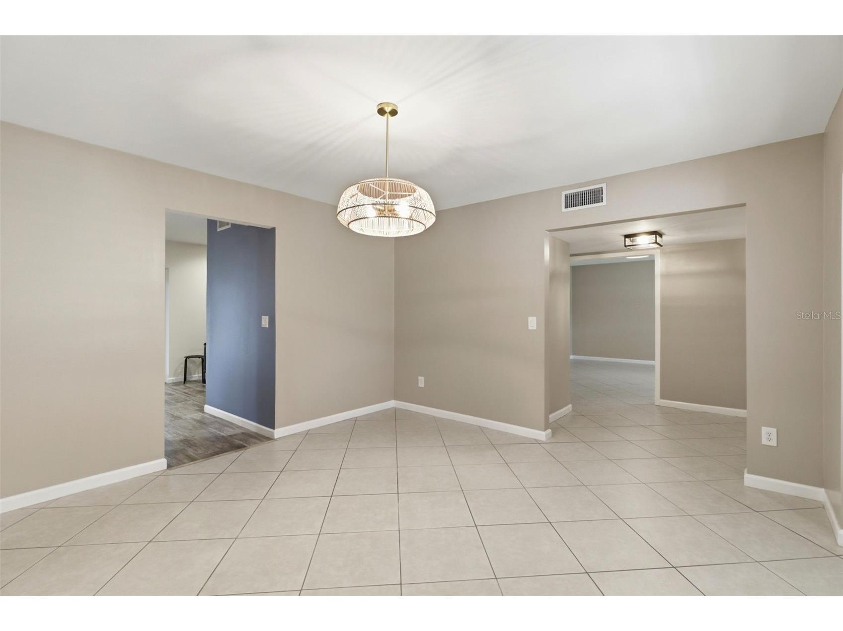 302 Bloomingfield Drive Brandon FL 33511 TB8527541 image5