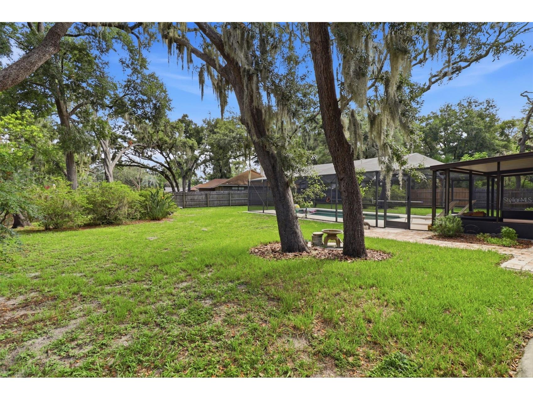 302 Bloomingfield Drive Brandon FL 33511 TB8527541 image56
