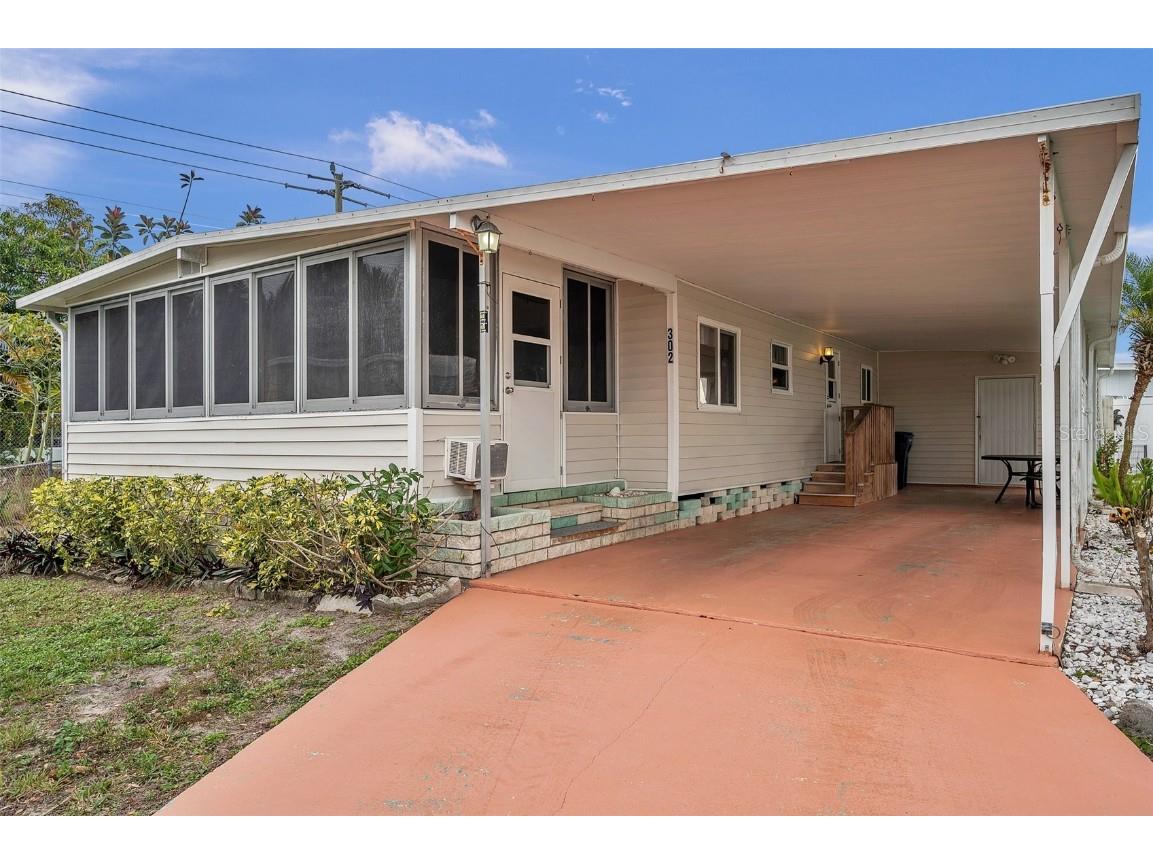 302 Brazil Court Bradenton FL 34207 U8226385 image1