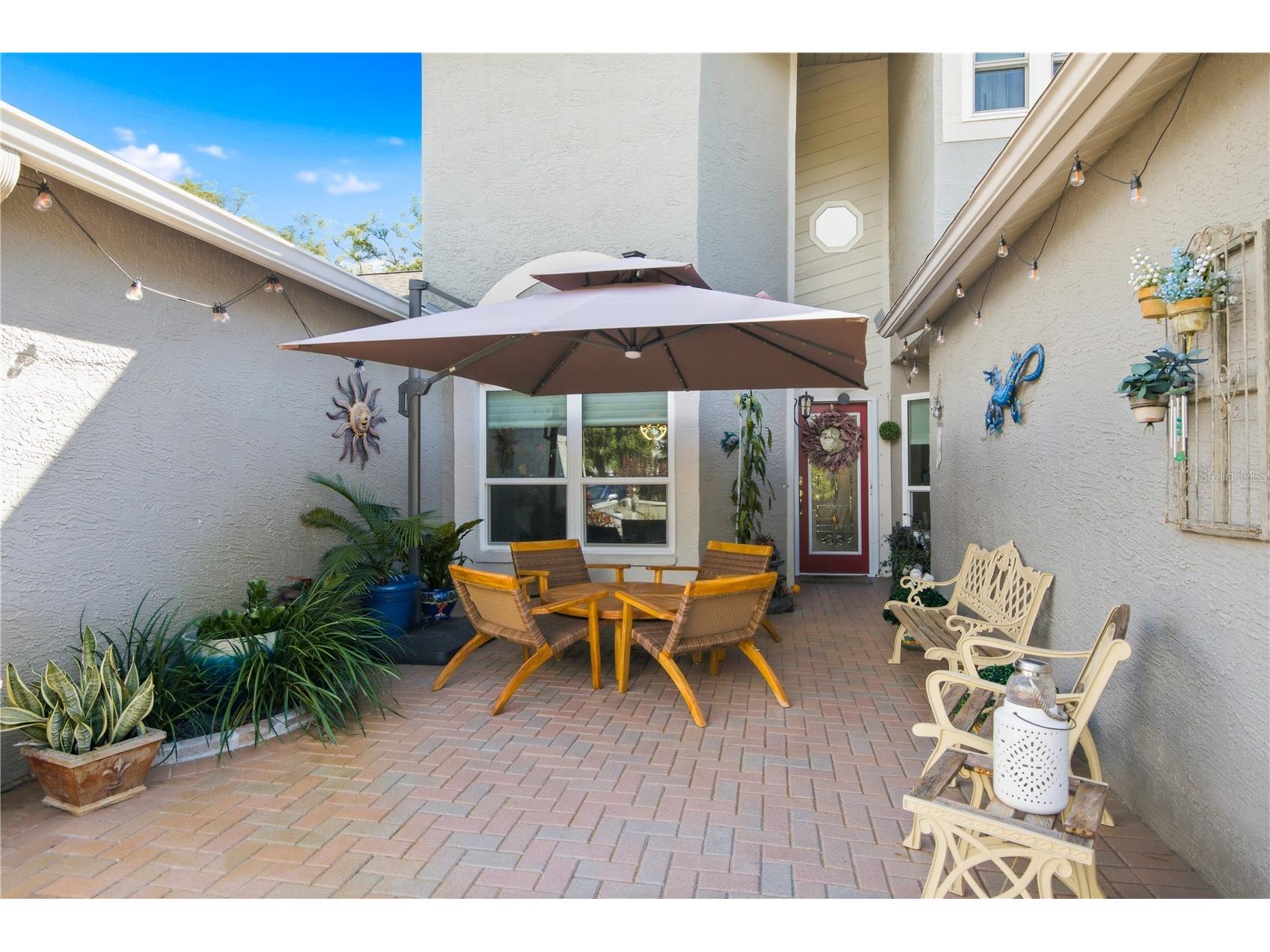 302 Buckingham Place Palm Harbor FL 34684 TB8525233 image1